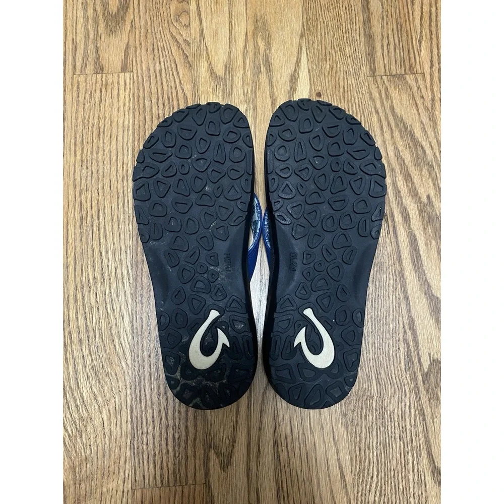 OluKai flip flops